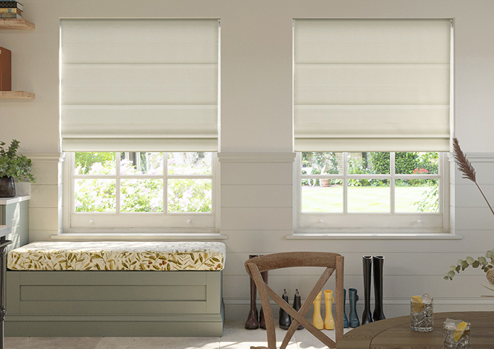 Soft Chevron, Cream - Motorised Roman Blind - Image 3